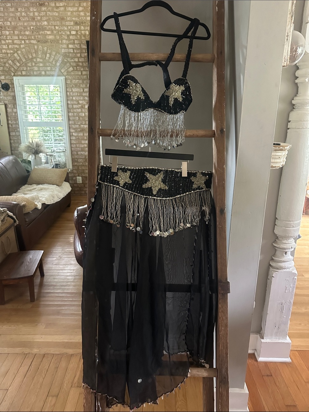 CUSTOM MADE GOOD QUALITY HEAVY TWO PIECE SET BELLY DANCER FESTVAL HALLOWEEN S*